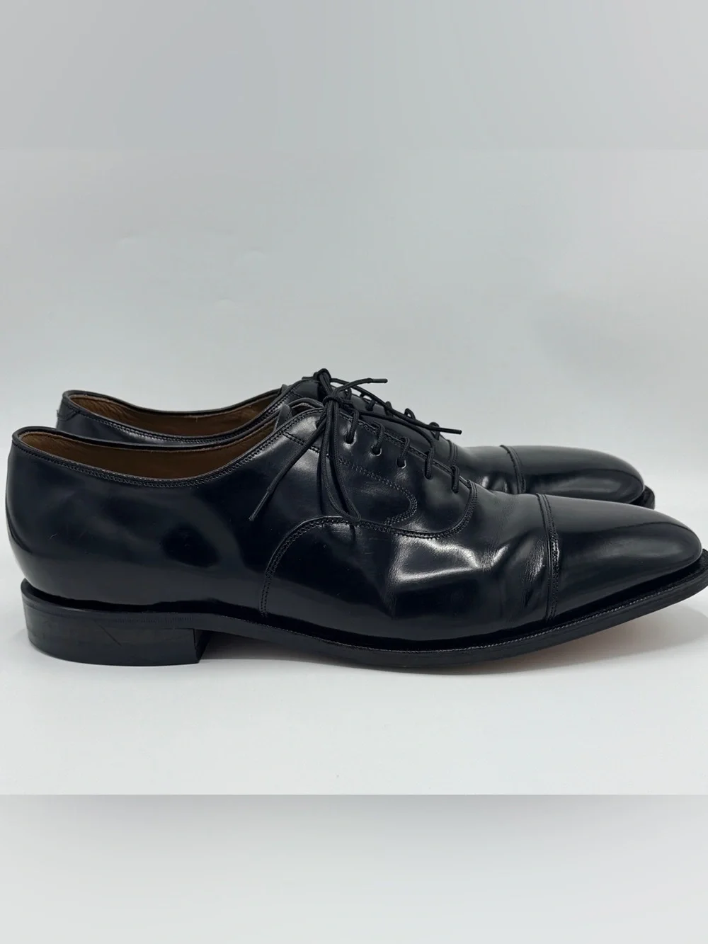 Johnston & Murphy Melton Toe Cap, Men’s size 13 3E, Black Premium Leather